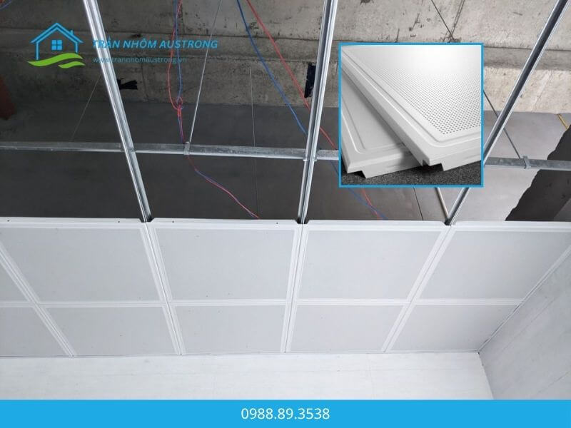 Lắp đặt khung xương trần nhôm Austrong 