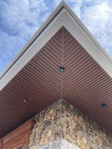 trần nhôm austrong