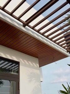 trần nhôm austrong