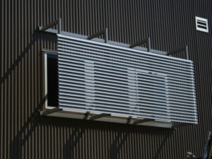 trần nhôm austrong